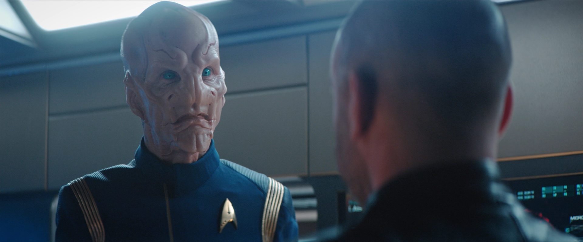 extant_StarTrekDiscovery_2x10-TheRedAngel_02479.jpg