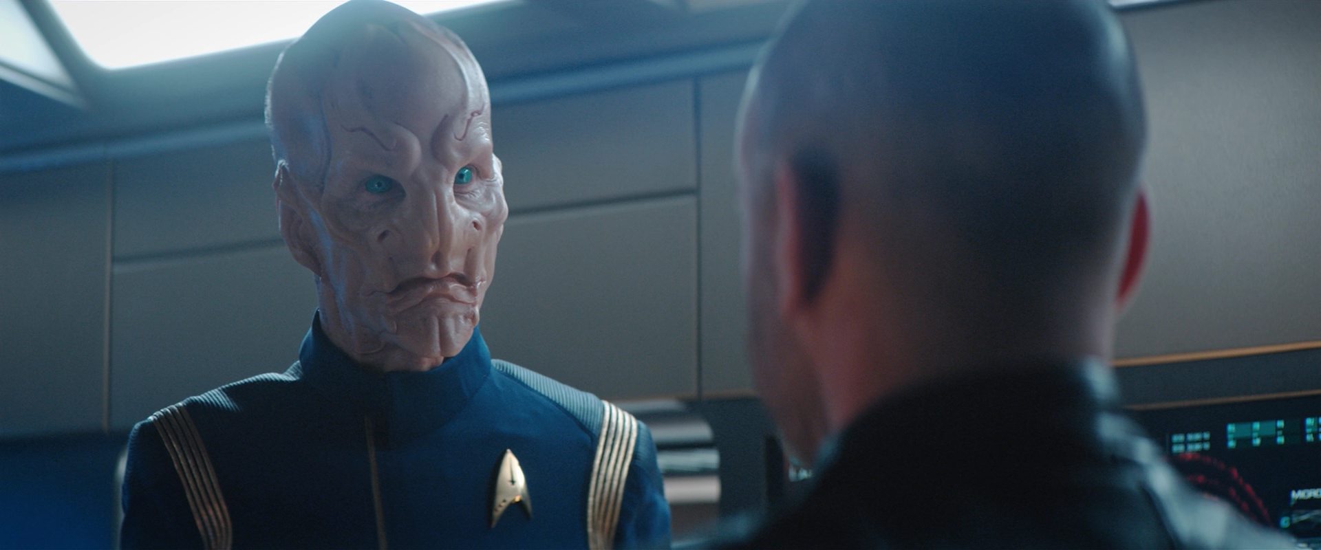 extant_StarTrekDiscovery_2x10-TheRedAngel_02480.jpg