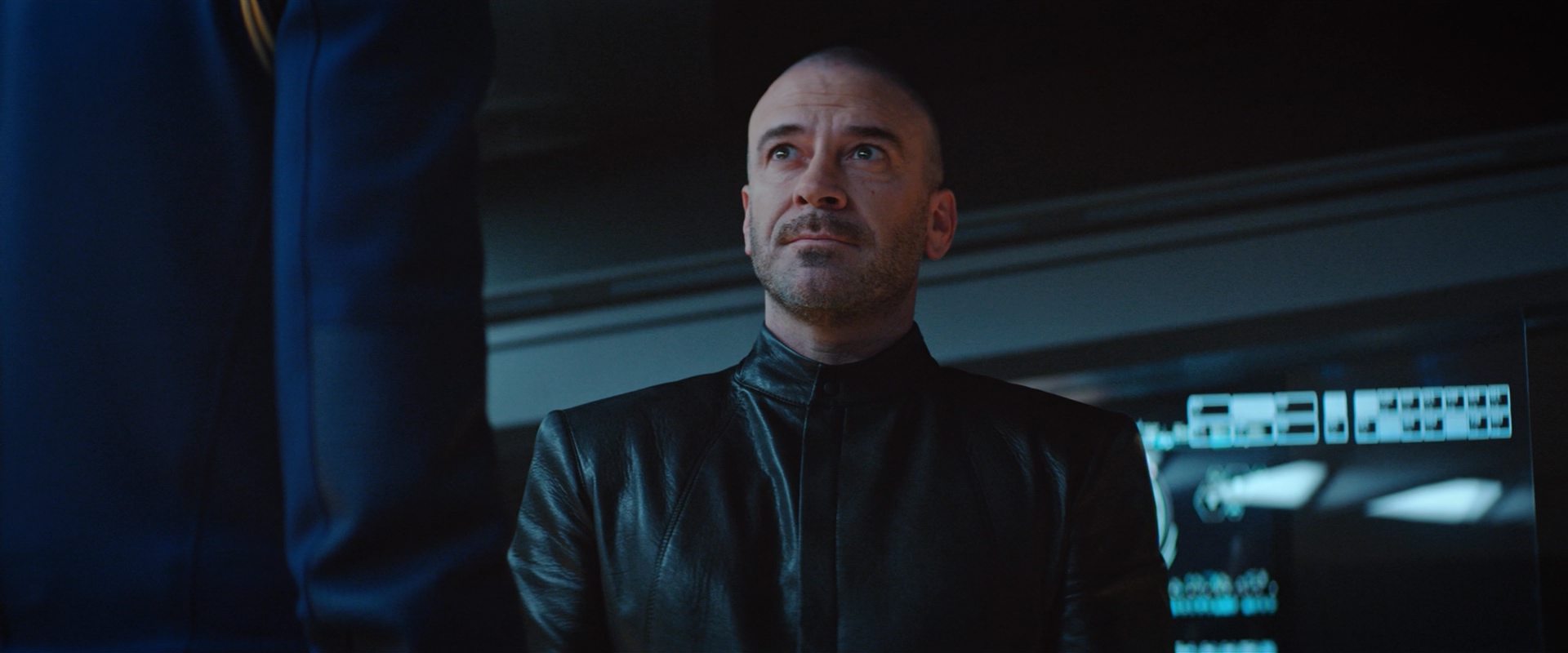 extant_StarTrekDiscovery_2x10-TheRedAngel_02495.jpg
