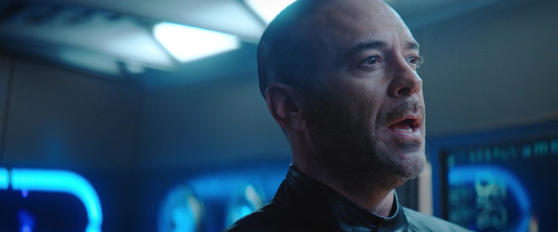 extant_StarTrekDiscovery_2x10-TheRedAngel_02593.jpg