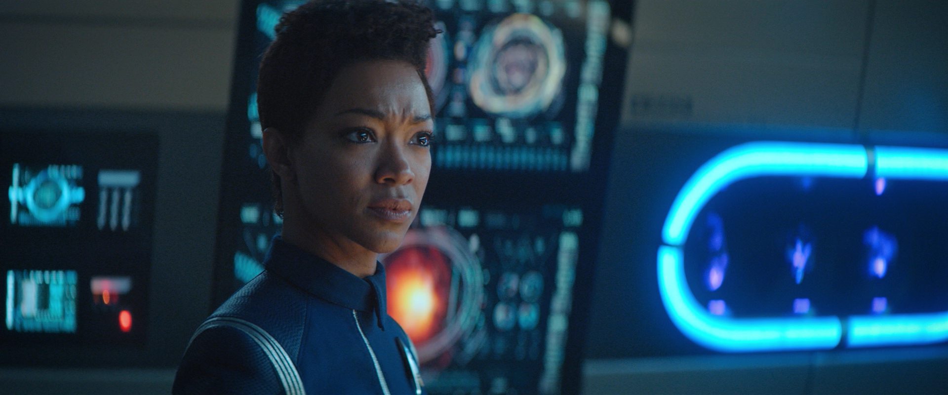extant_StarTrekDiscovery_2x10-TheRedAngel_02600.jpg