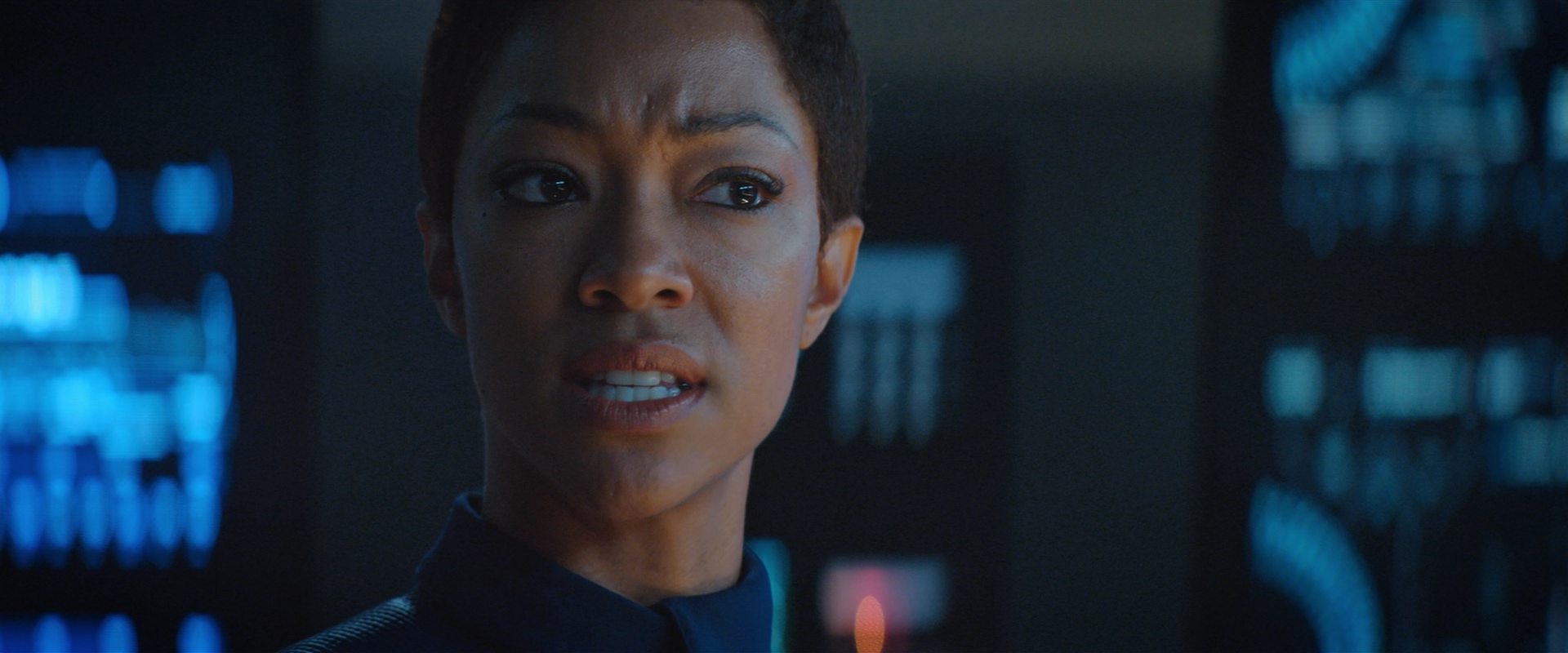 extant_StarTrekDiscovery_2x10-TheRedAngel_02634.jpg