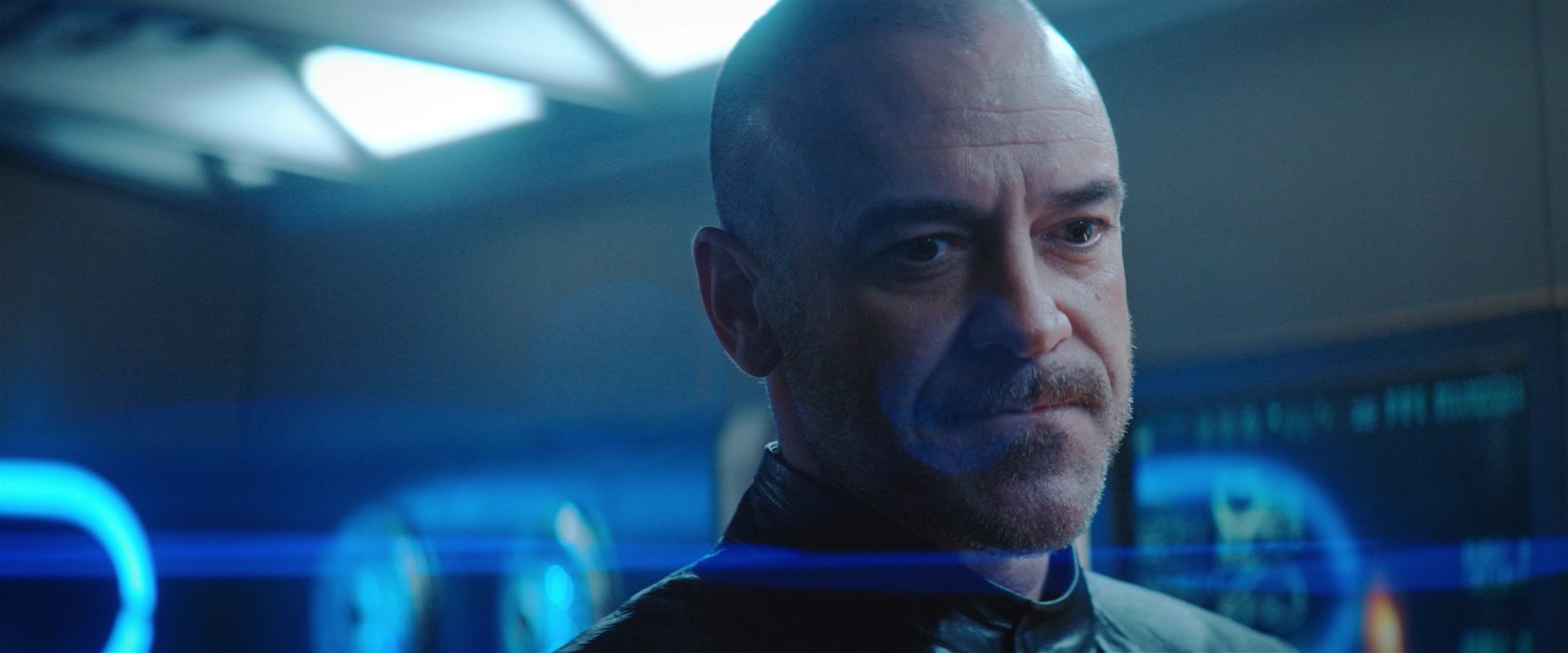 extant_StarTrekDiscovery_2x10-TheRedAngel_02660.jpg