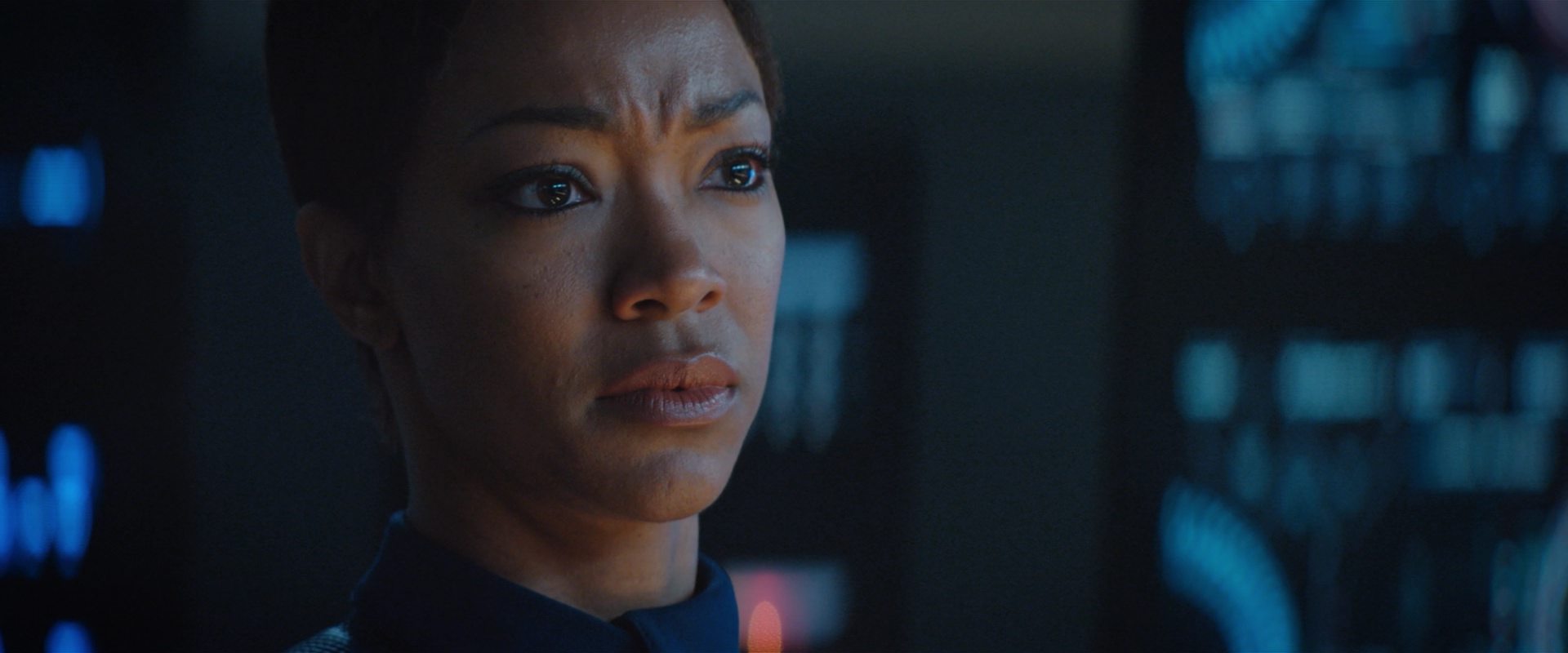 extant_StarTrekDiscovery_2x10-TheRedAngel_02666.jpg