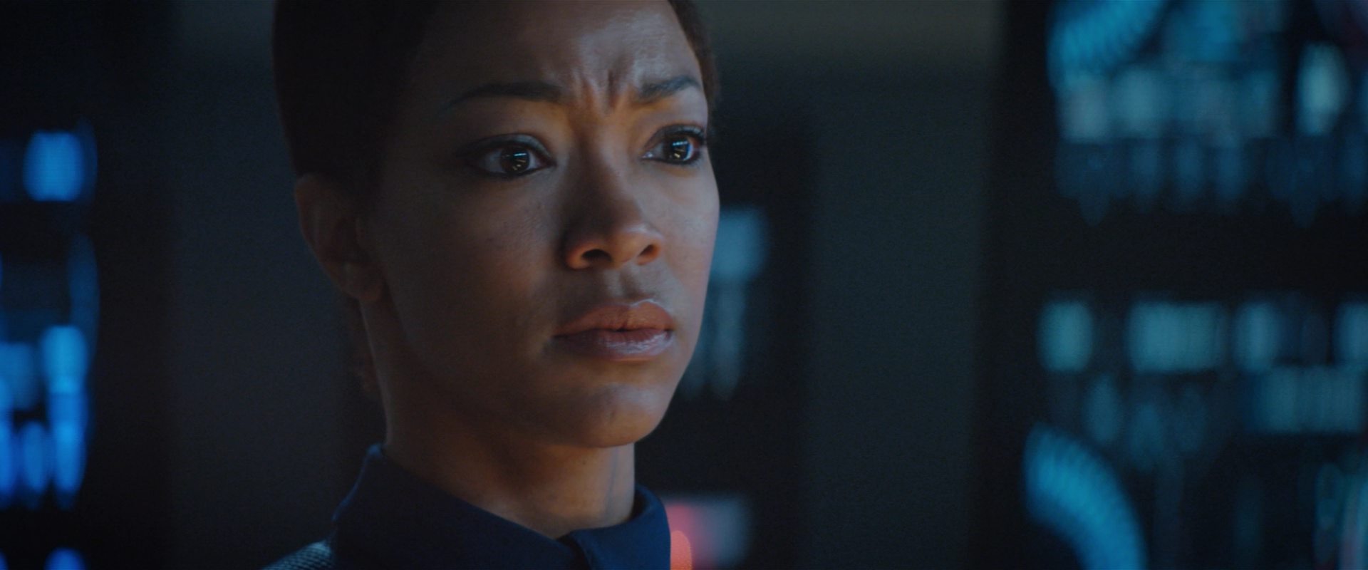 extant_StarTrekDiscovery_2x10-TheRedAngel_02669.jpg