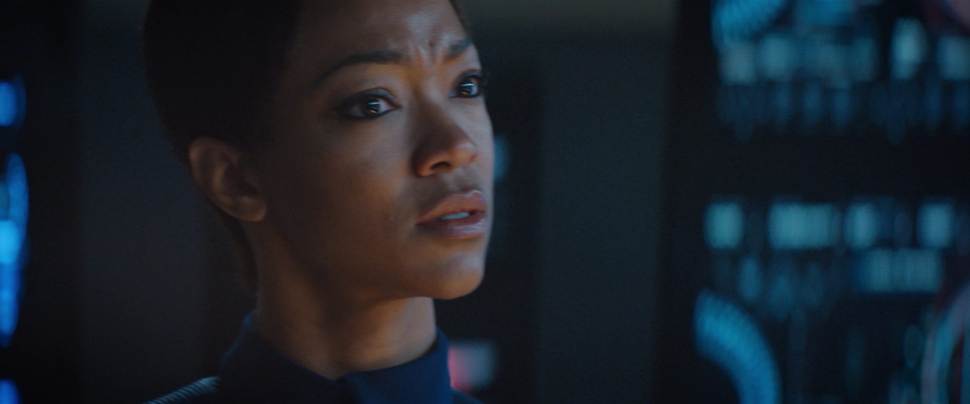 extant_StarTrekDiscovery_2x10-TheRedAngel_02675.jpg