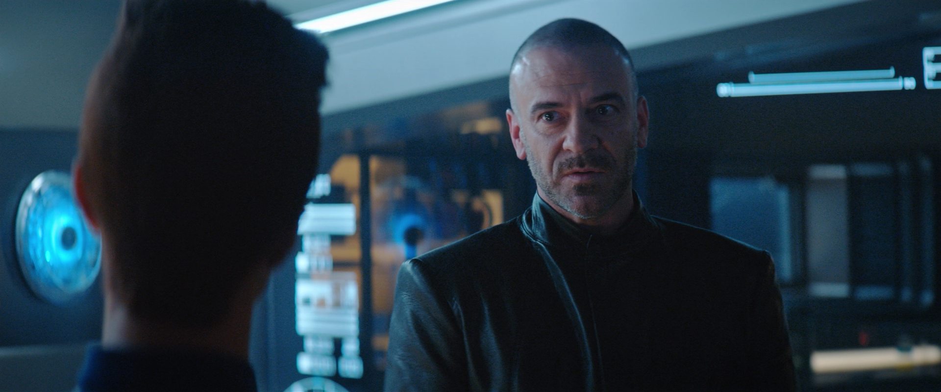 extant_StarTrekDiscovery_2x10-TheRedAngel_02738.jpg