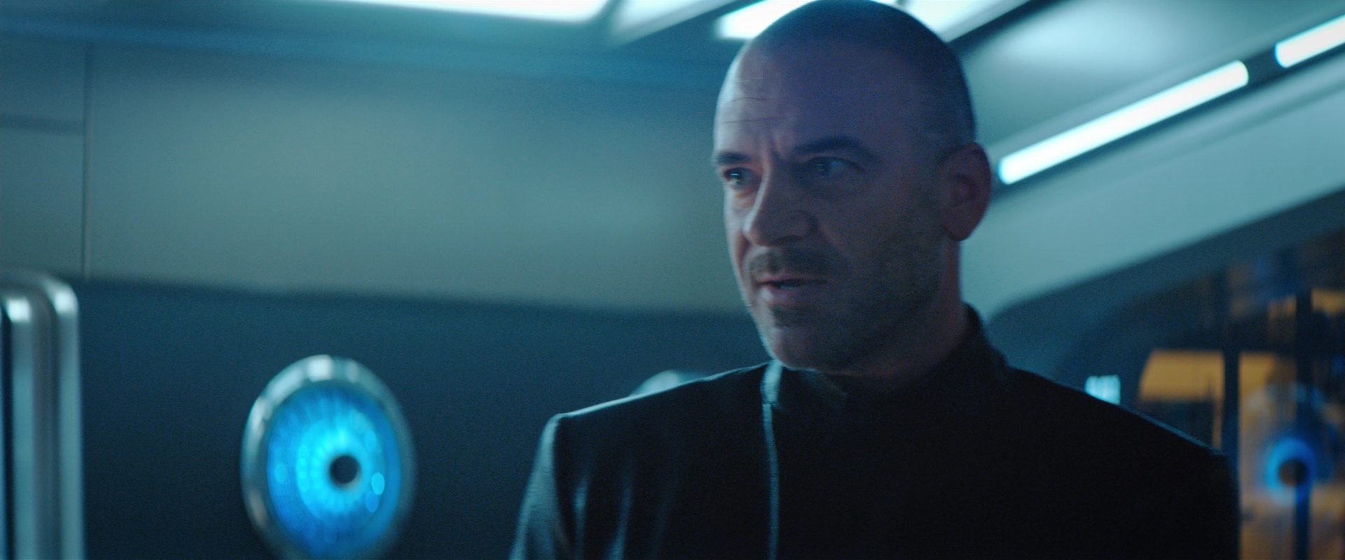 extant_StarTrekDiscovery_2x10-TheRedAngel_02797.jpg