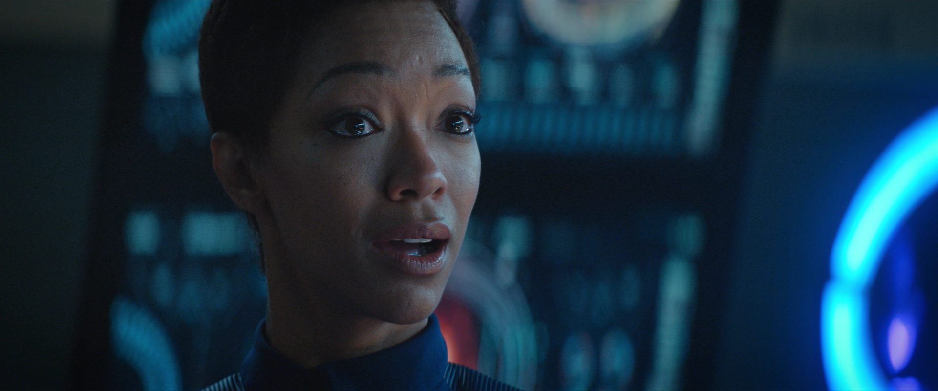 extant_StarTrekDiscovery_2x10-TheRedAngel_02820.jpg