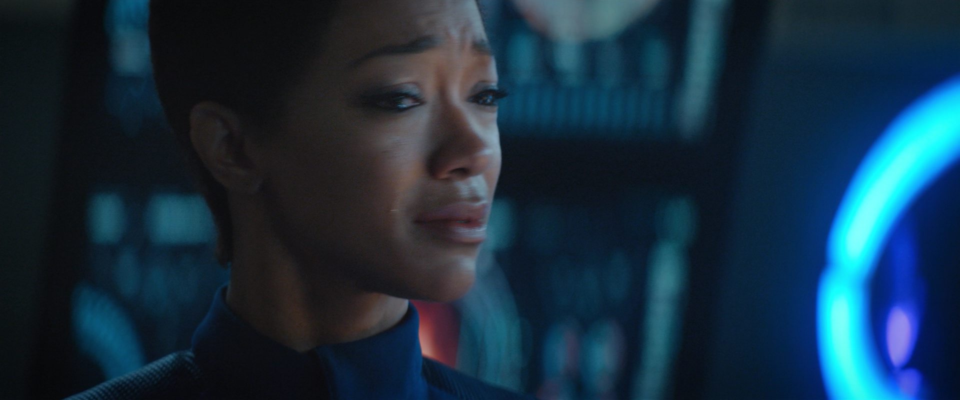 extant_StarTrekDiscovery_2x10-TheRedAngel_02840.jpg