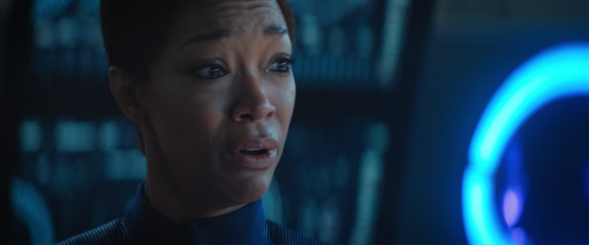 extant_StarTrekDiscovery_2x10-TheRedAngel_02858.jpg