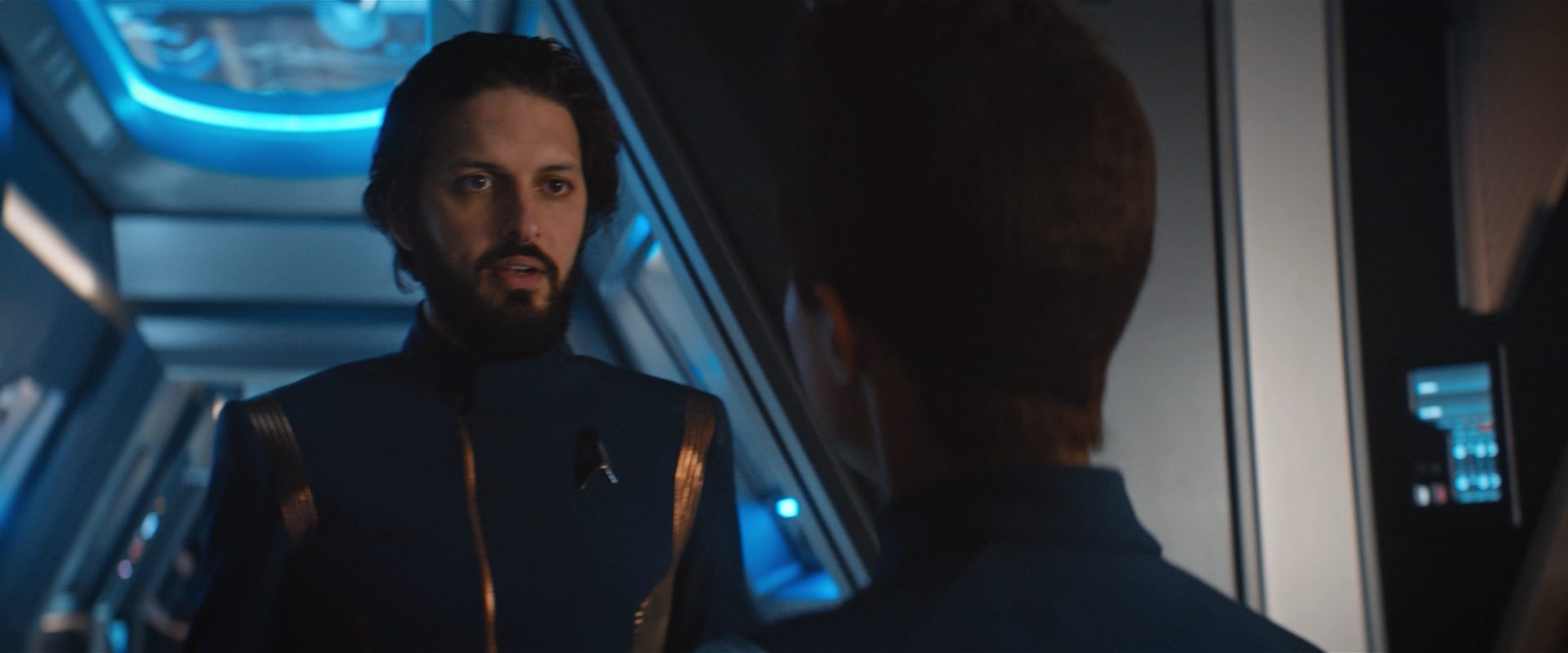 extant_StarTrekDiscovery_2x10-TheRedAngel_02989.jpg