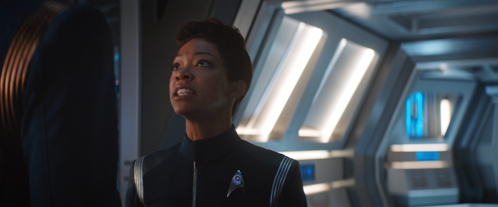 extant_StarTrekDiscovery_2x10-TheRedAngel_02990.jpg