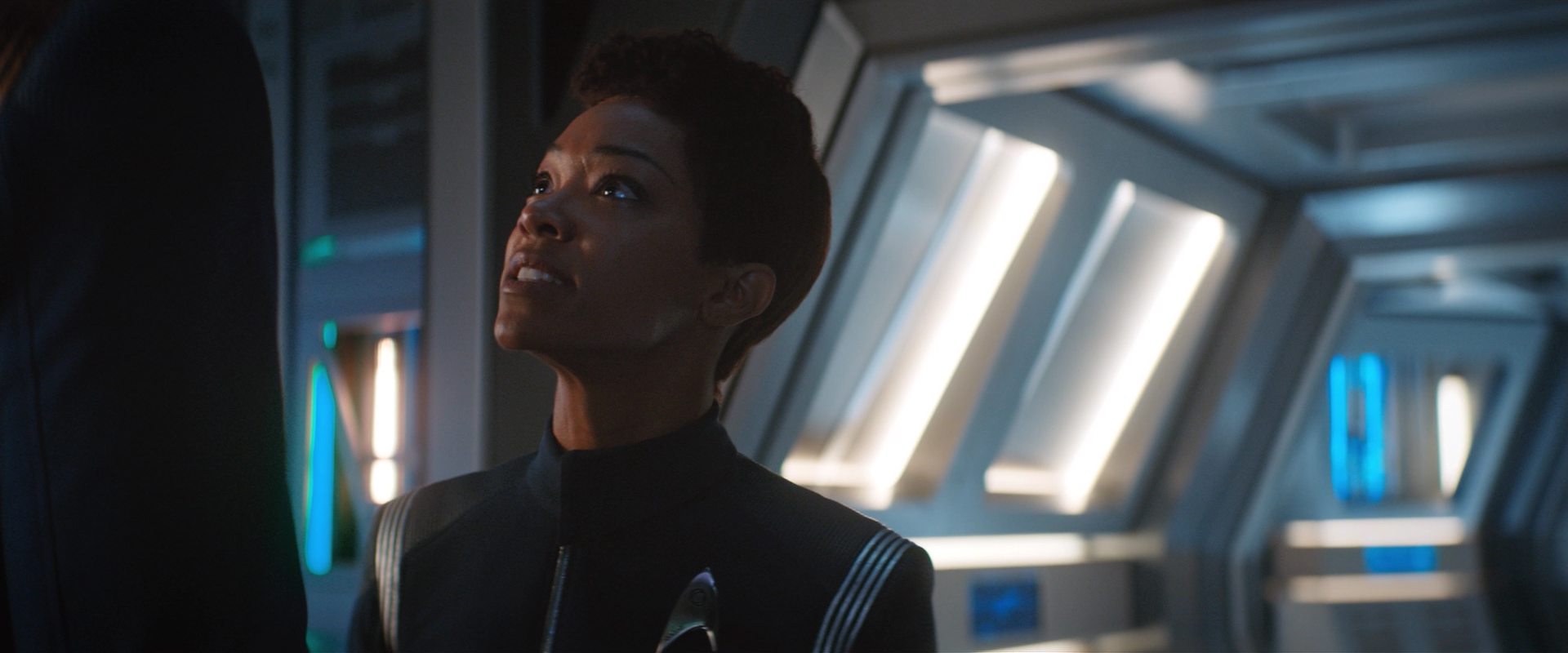 extant_StarTrekDiscovery_2x10-TheRedAngel_02993.jpg