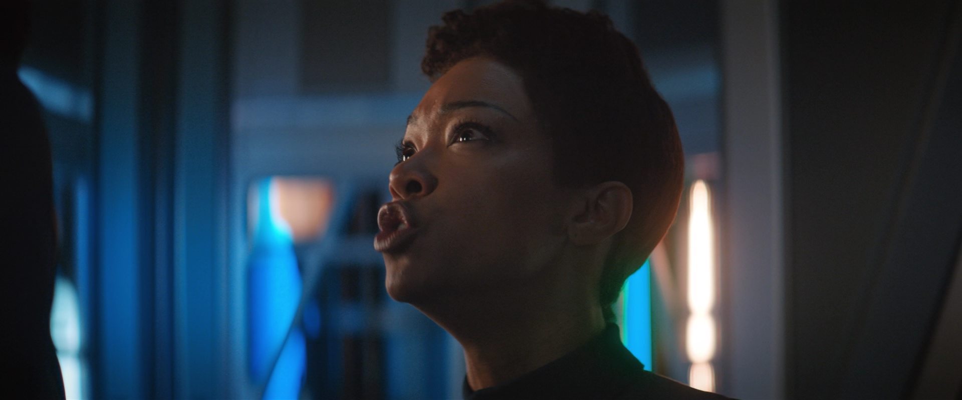 extant_StarTrekDiscovery_2x10-TheRedAngel_02997.jpg