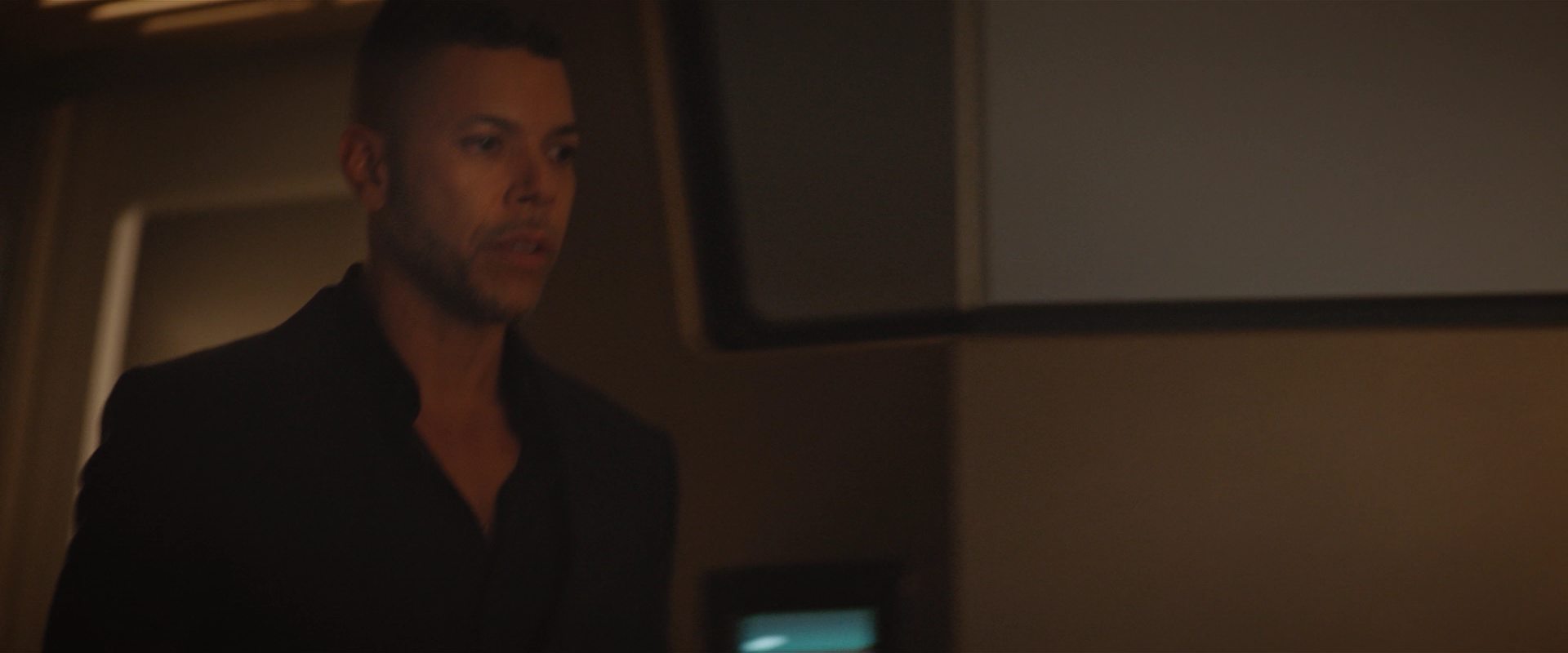 extant_StarTrekDiscovery_2x10-TheRedAngel_03098.jpg