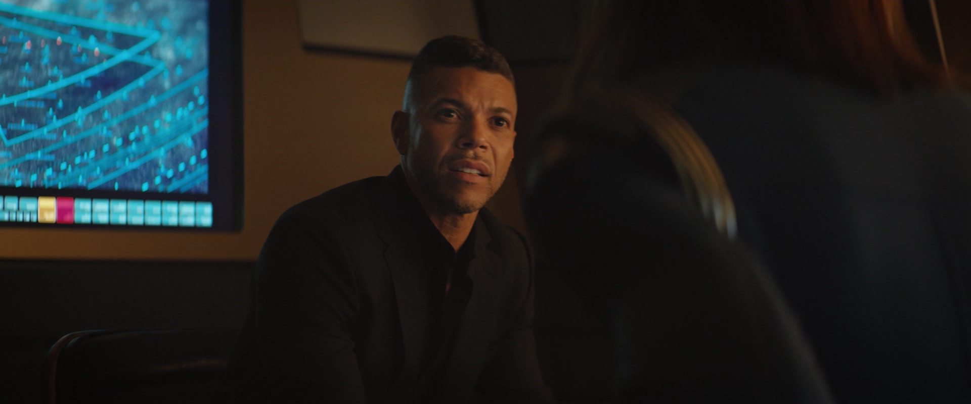 extant_StarTrekDiscovery_2x10-TheRedAngel_03147.jpg