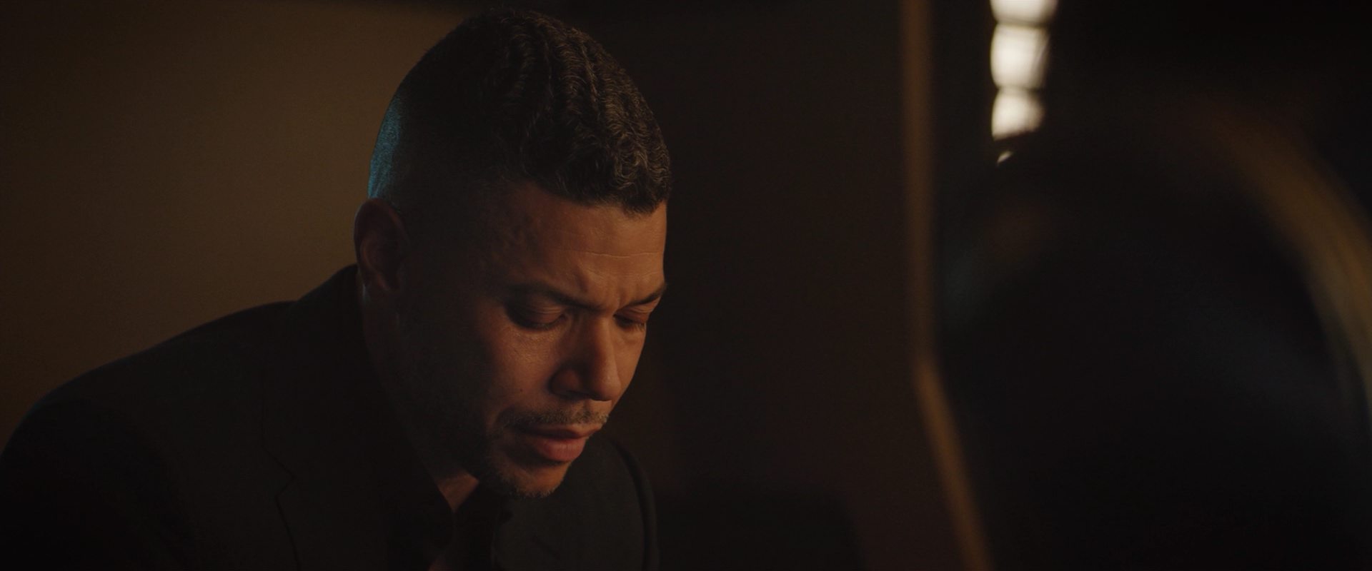 extant_StarTrekDiscovery_2x10-TheRedAngel_03210.jpg