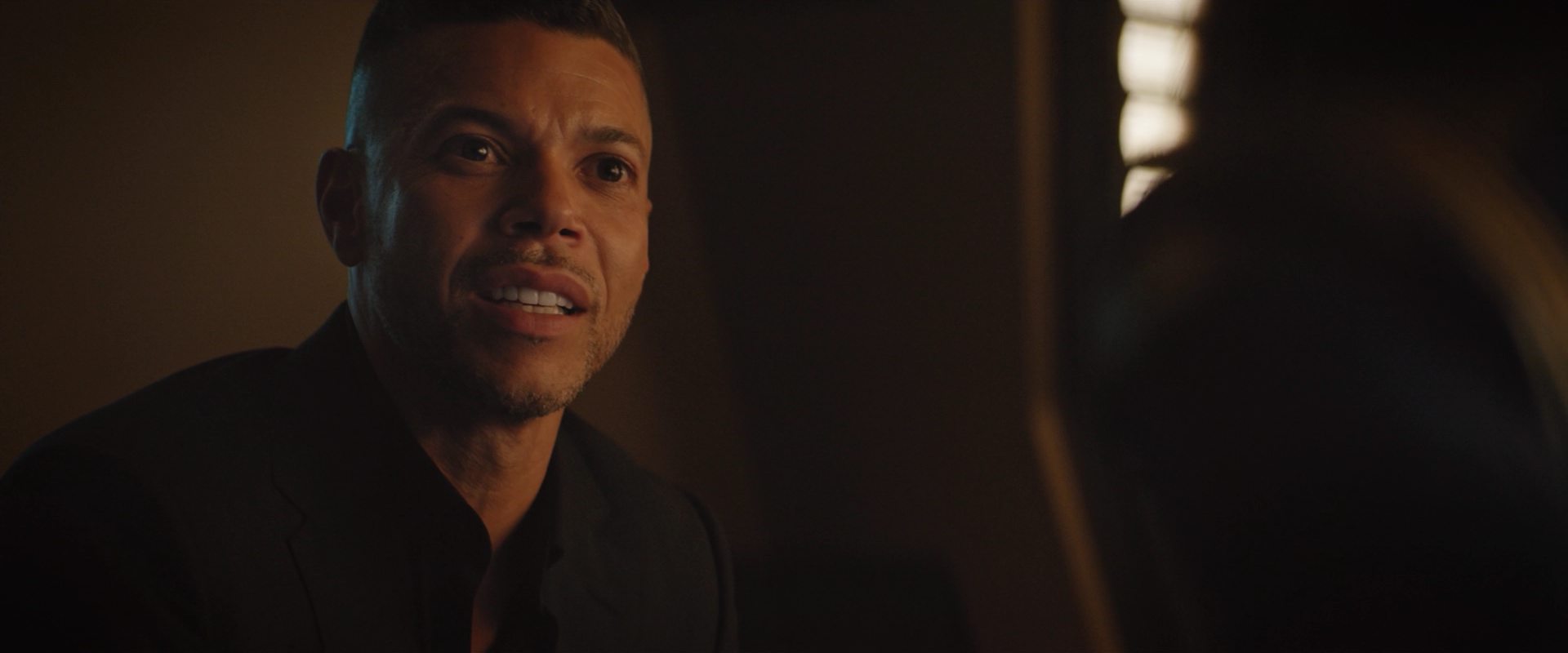 extant_StarTrekDiscovery_2x10-TheRedAngel_03213.jpg