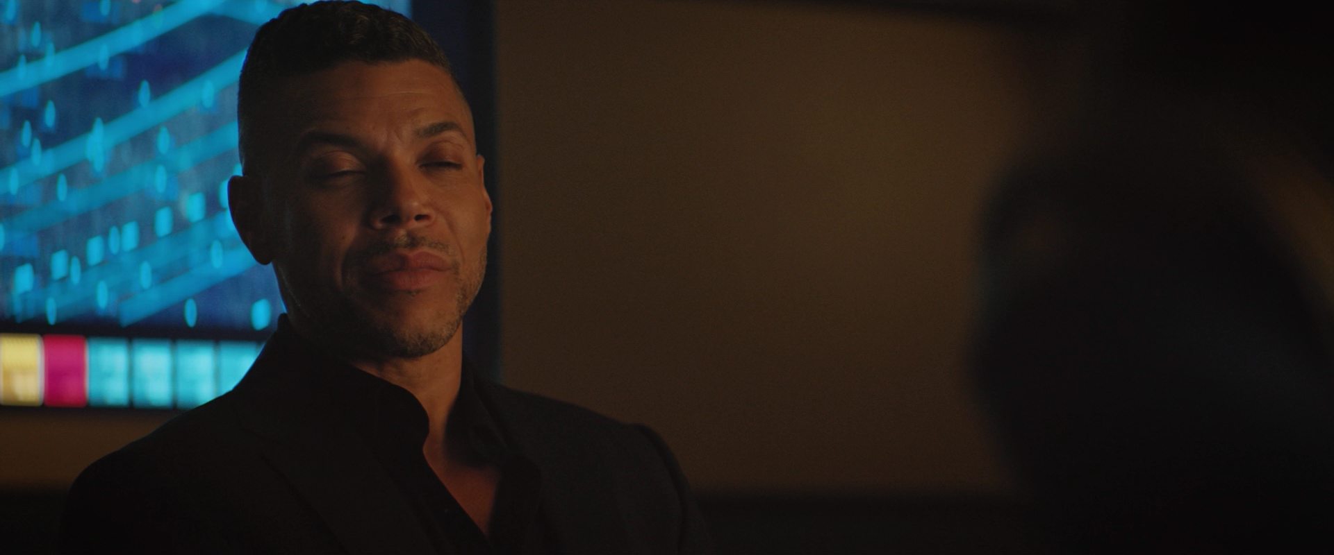 extant_StarTrekDiscovery_2x10-TheRedAngel_03248.jpg