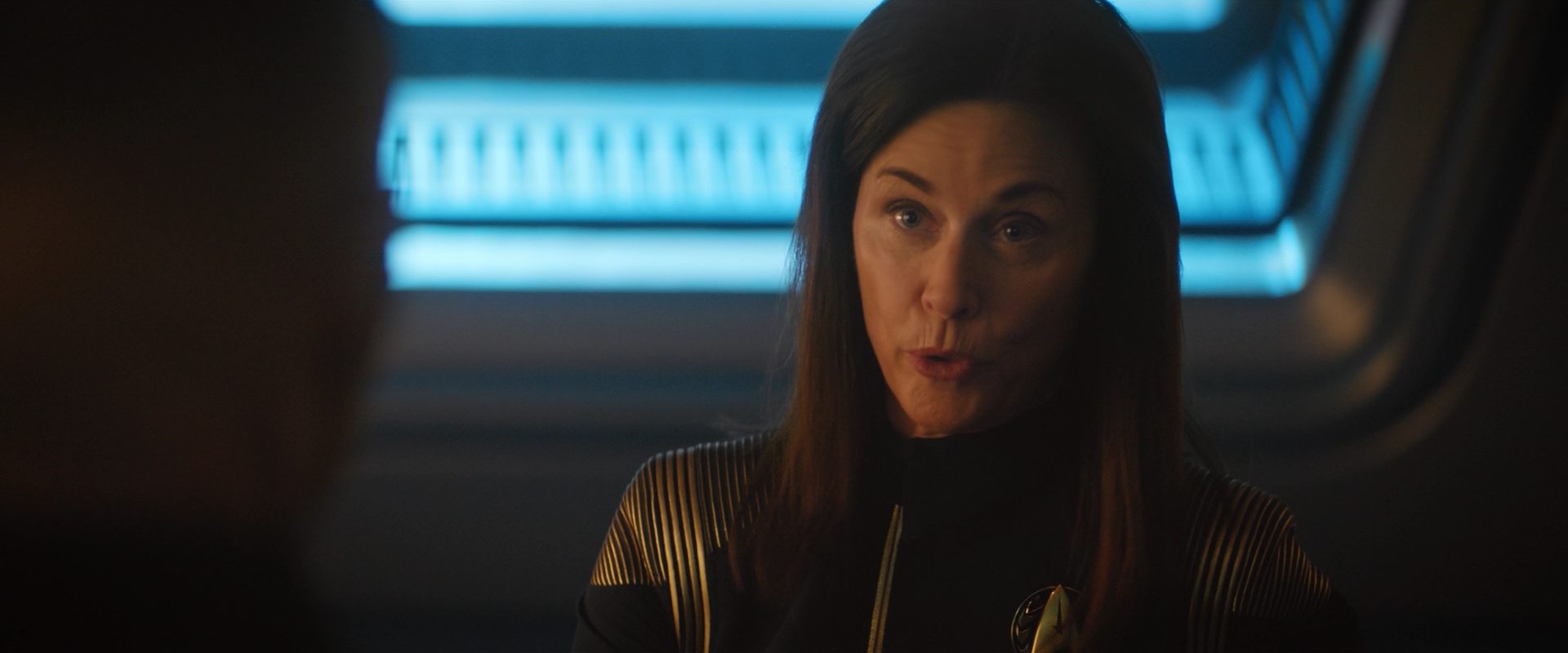 extant_StarTrekDiscovery_2x10-TheRedAngel_03254.jpg