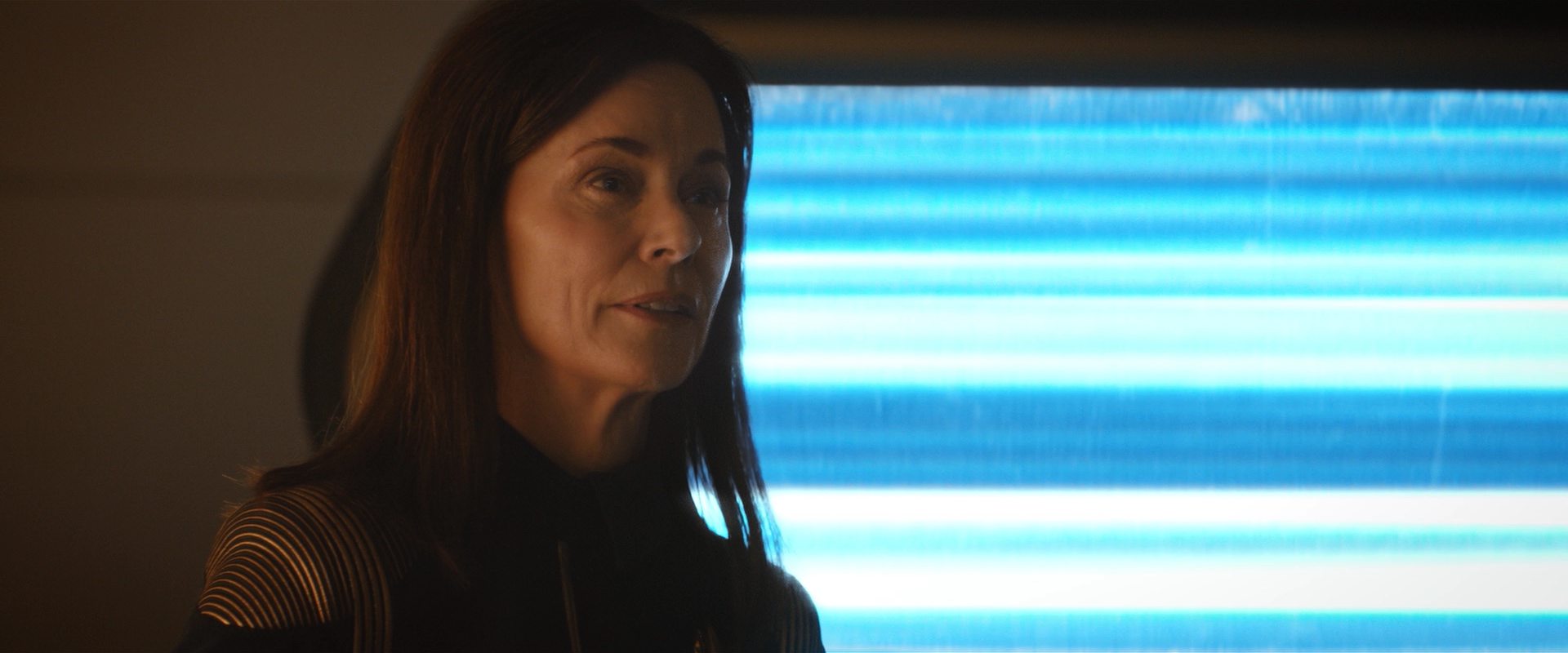 extant_StarTrekDiscovery_2x10-TheRedAngel_03337.jpg