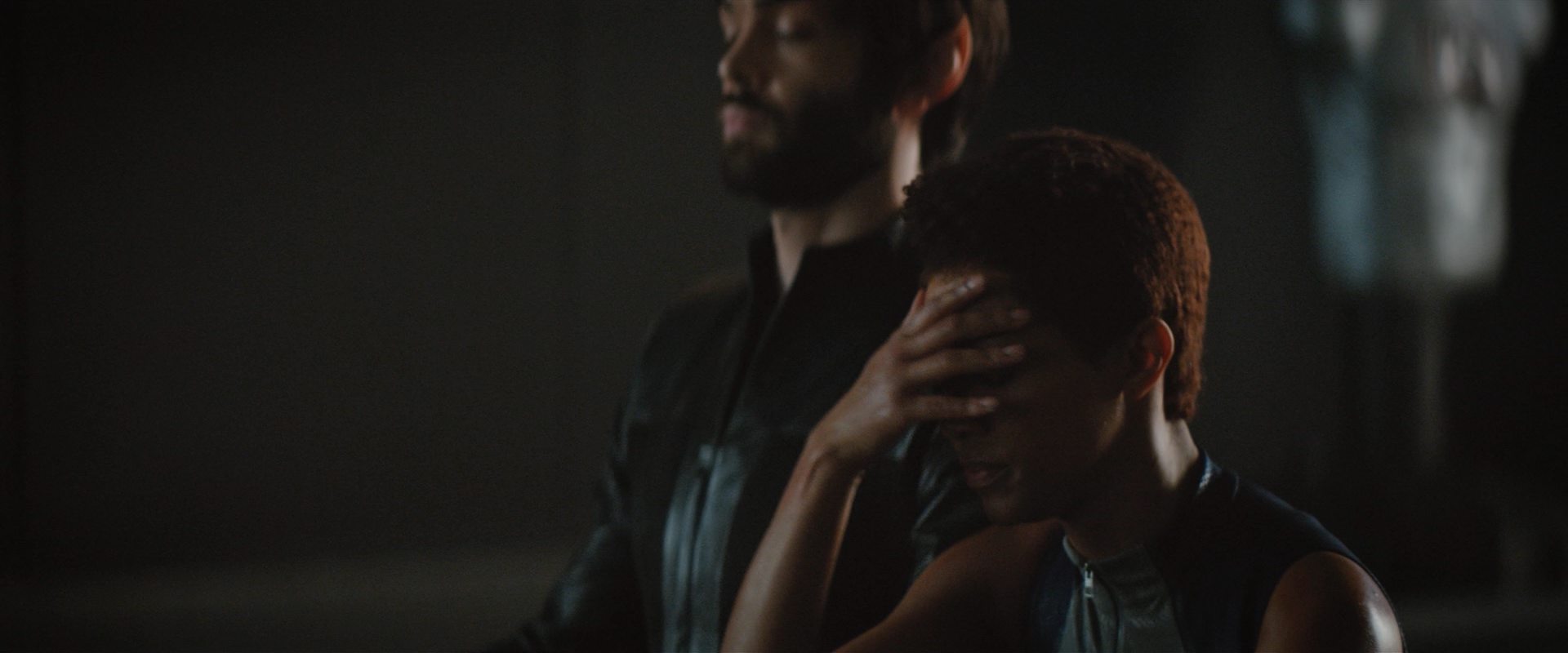 extant_StarTrekDiscovery_2x10-TheRedAngel_03466.jpg