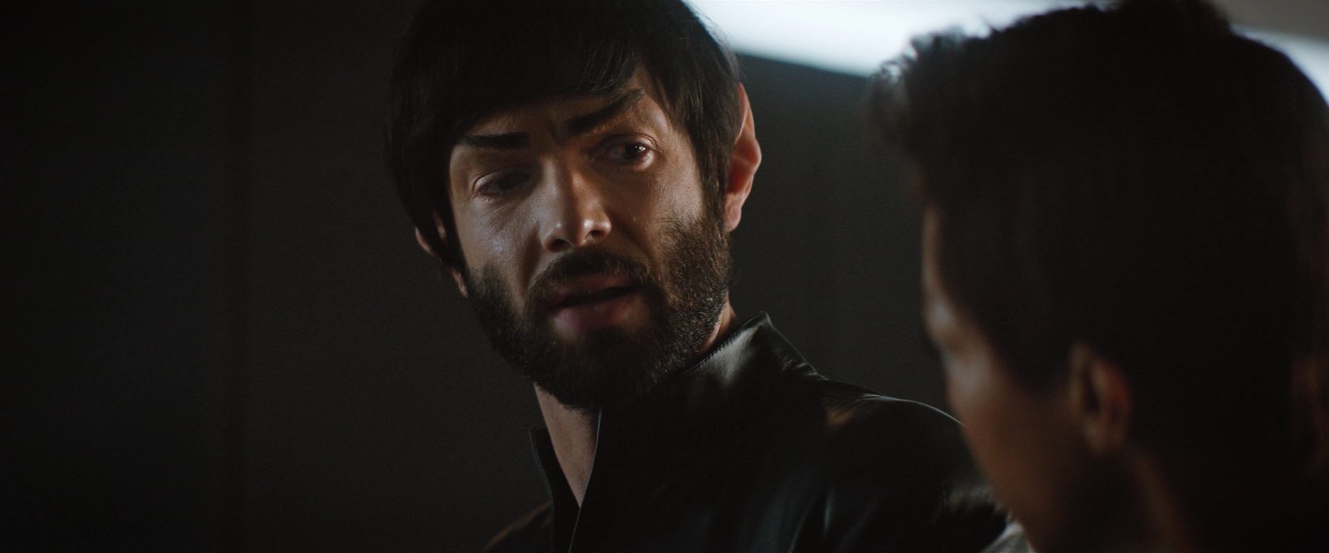 extant_StarTrekDiscovery_2x10-TheRedAngel_03577.jpg