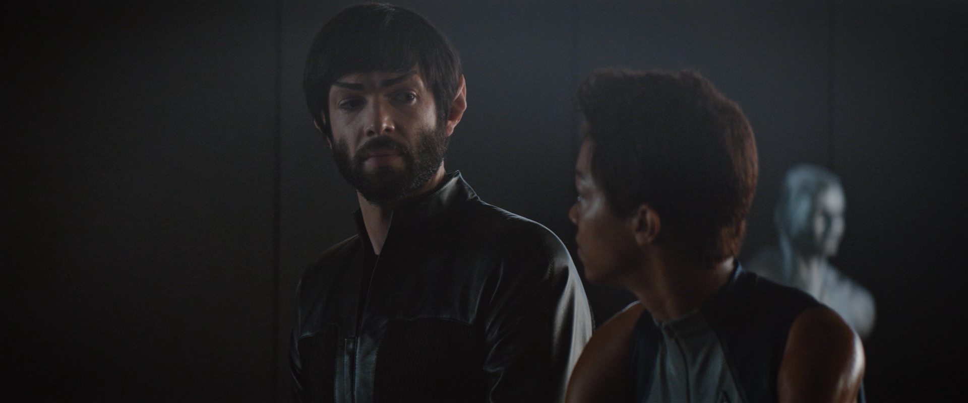 extant_StarTrekDiscovery_2x10-TheRedAngel_03648.jpg
