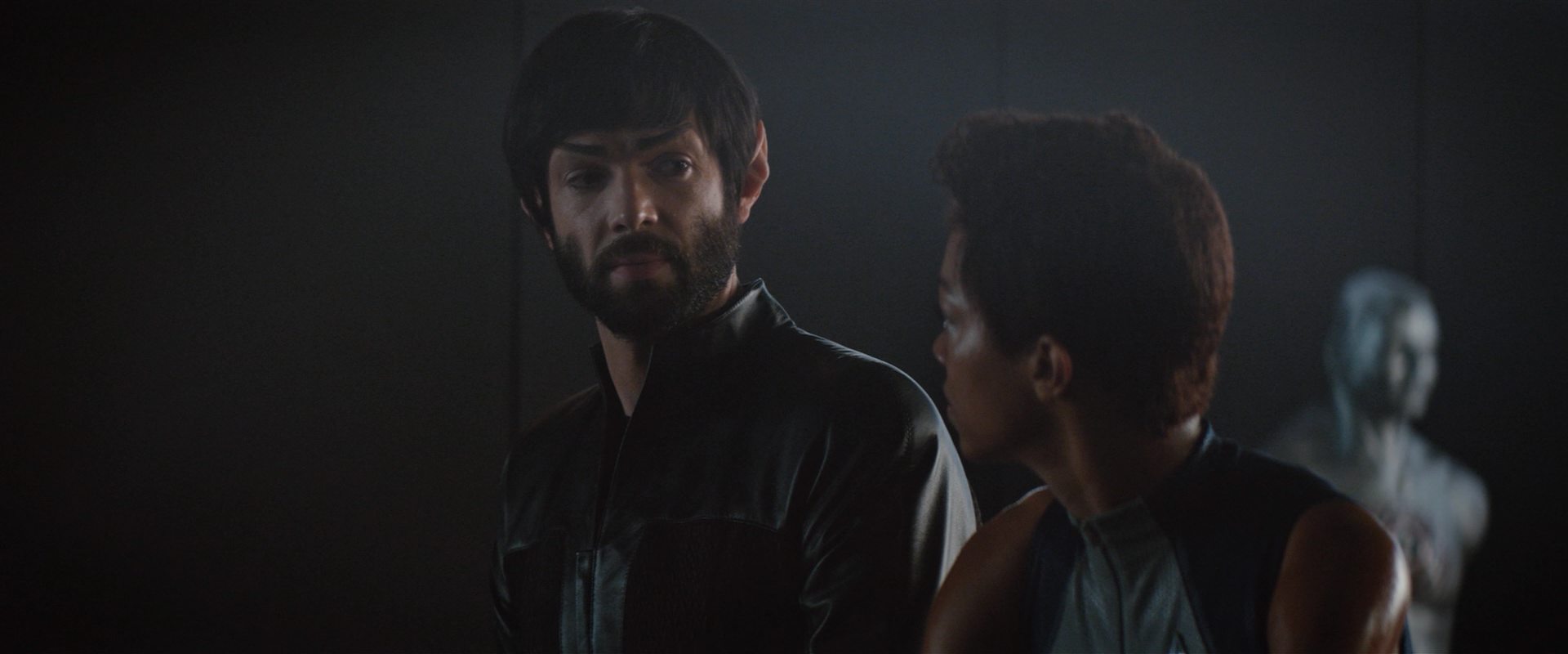 extant_StarTrekDiscovery_2x10-TheRedAngel_03659.jpg