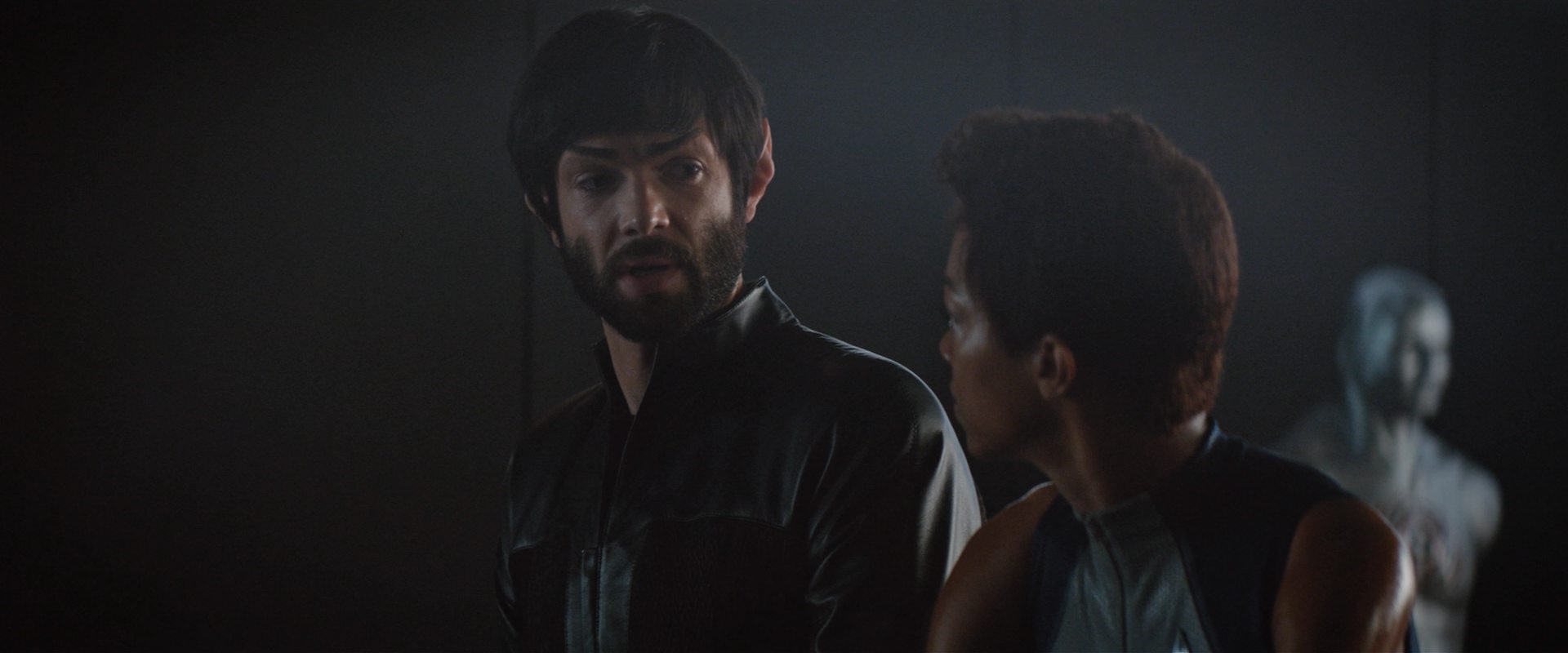 extant_StarTrekDiscovery_2x10-TheRedAngel_03661.jpg
