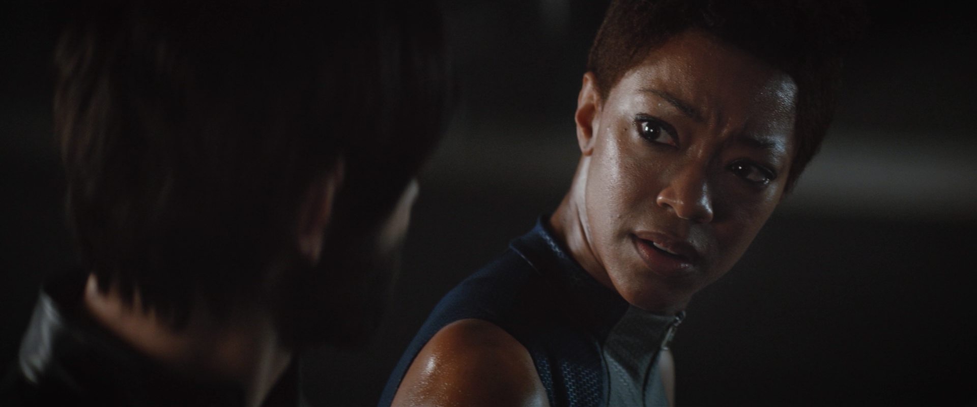 extant_StarTrekDiscovery_2x10-TheRedAngel_03694.jpg