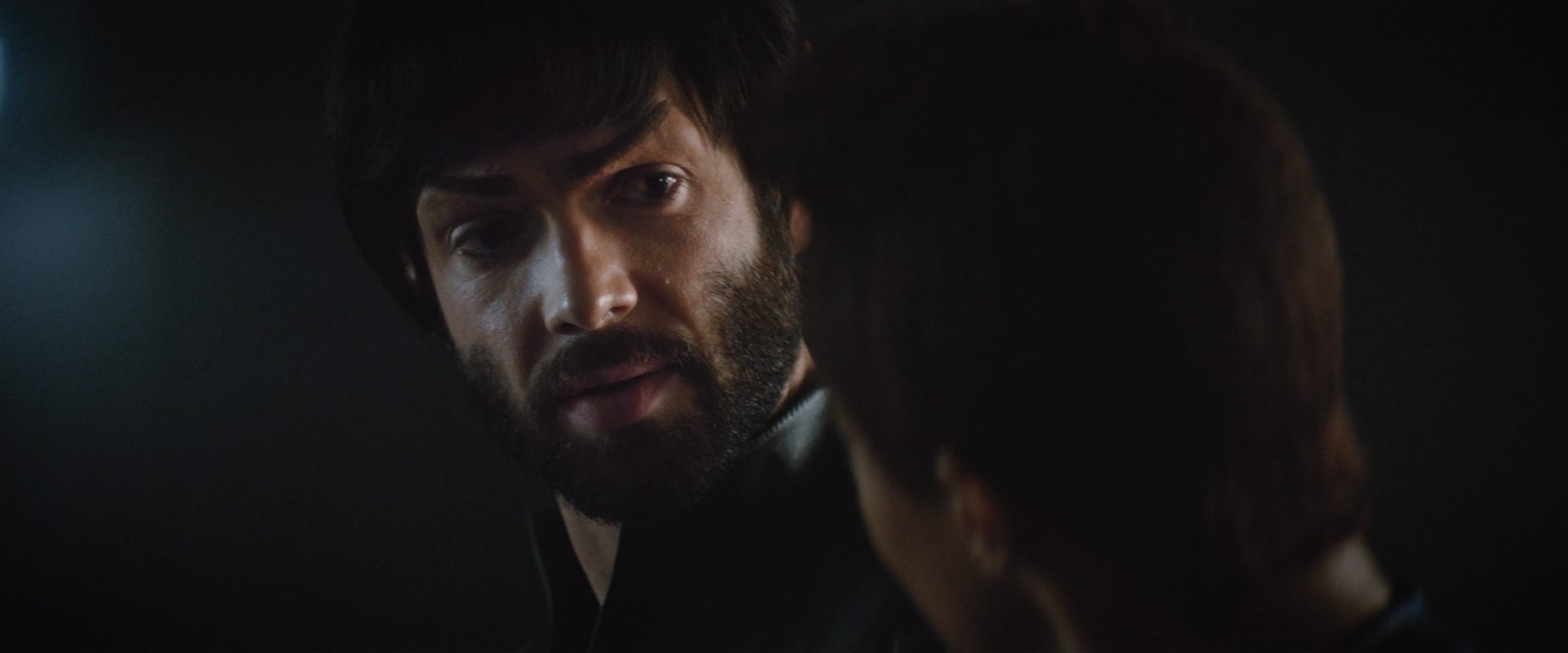 extant_StarTrekDiscovery_2x10-TheRedAngel_03707.jpg