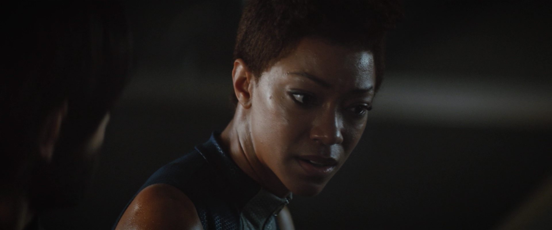 extant_StarTrekDiscovery_2x10-TheRedAngel_03716.jpg