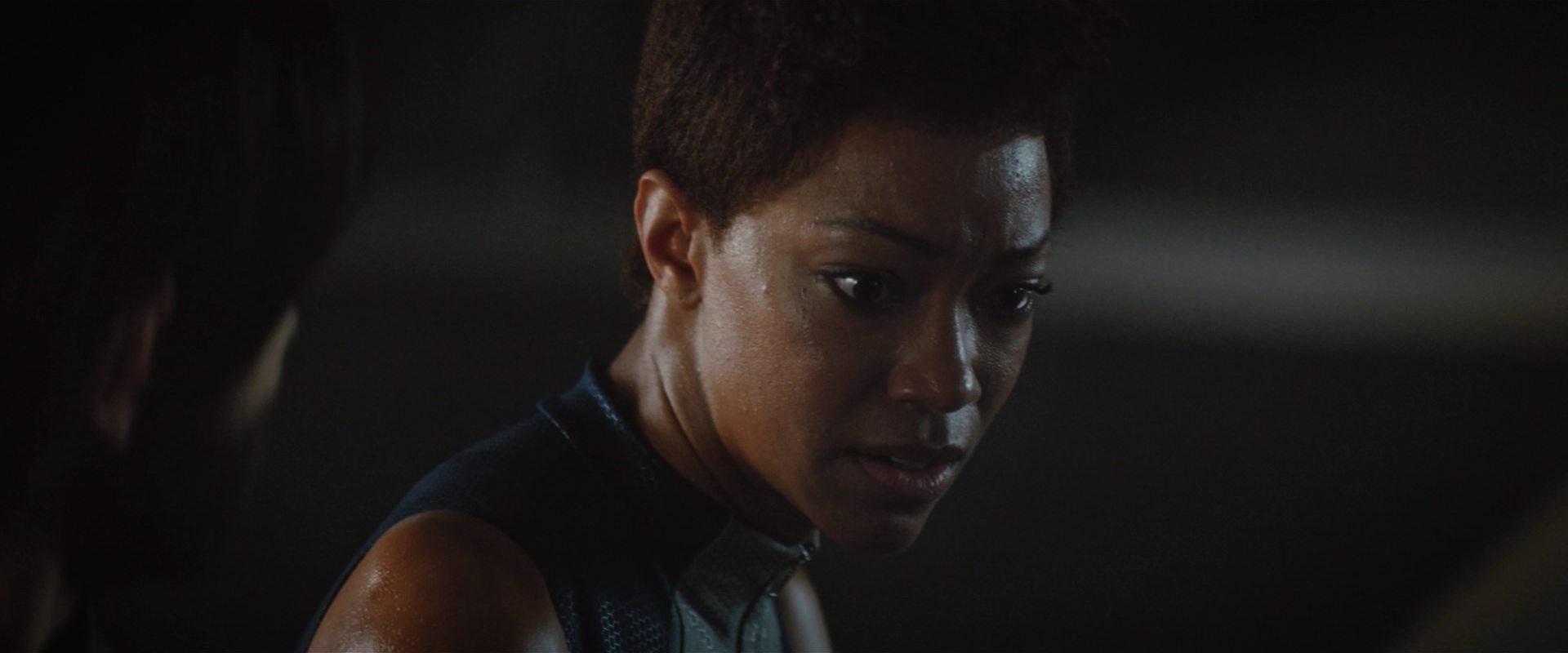 extant_StarTrekDiscovery_2x10-TheRedAngel_03717.jpg
