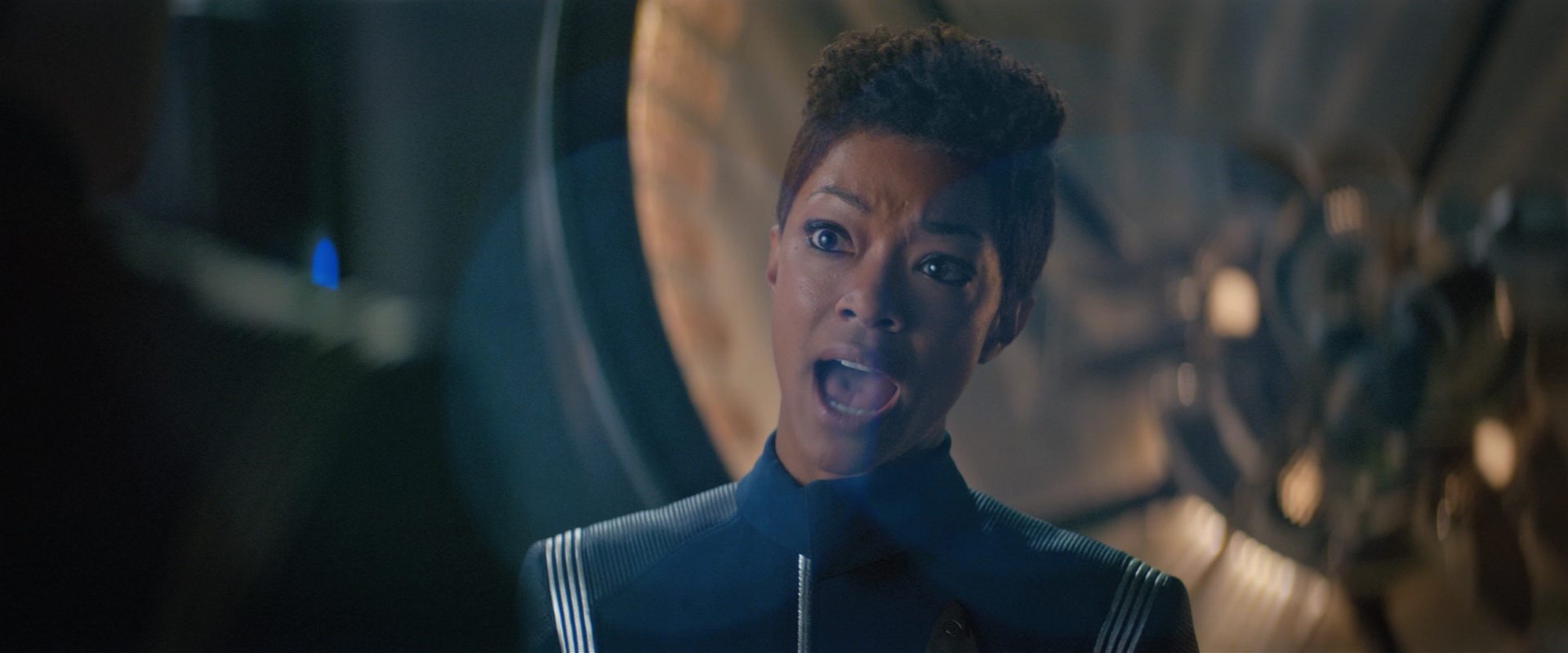 extant_StarTrekDiscovery_2x10-TheRedAngel_03771.jpg