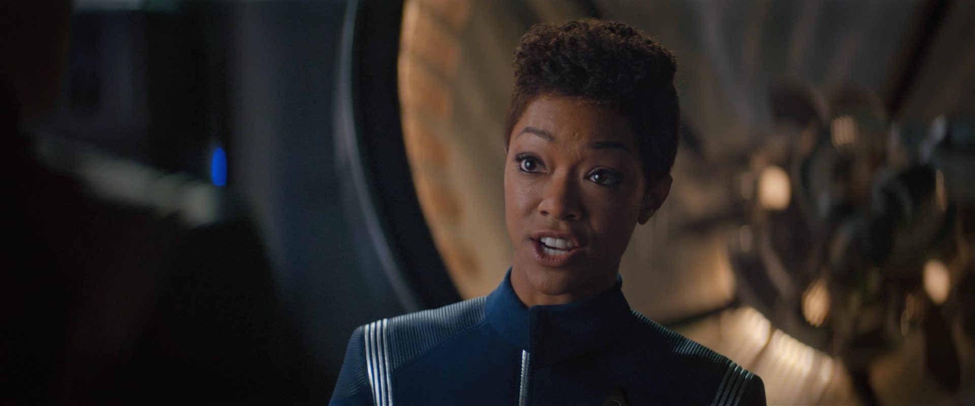 extant_StarTrekDiscovery_2x10-TheRedAngel_03776.jpg