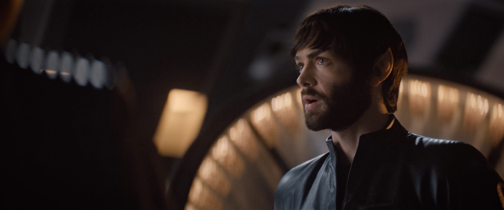 extant_StarTrekDiscovery_2x10-TheRedAngel_03794.jpg