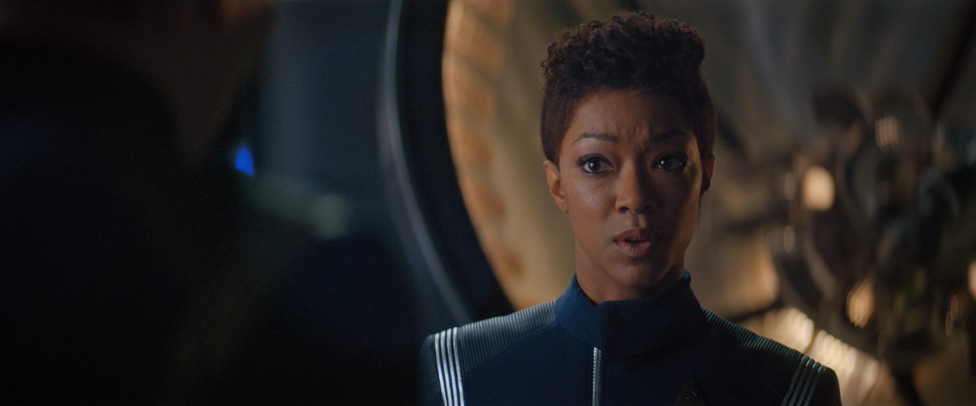 extant_StarTrekDiscovery_2x10-TheRedAngel_03821.jpg
