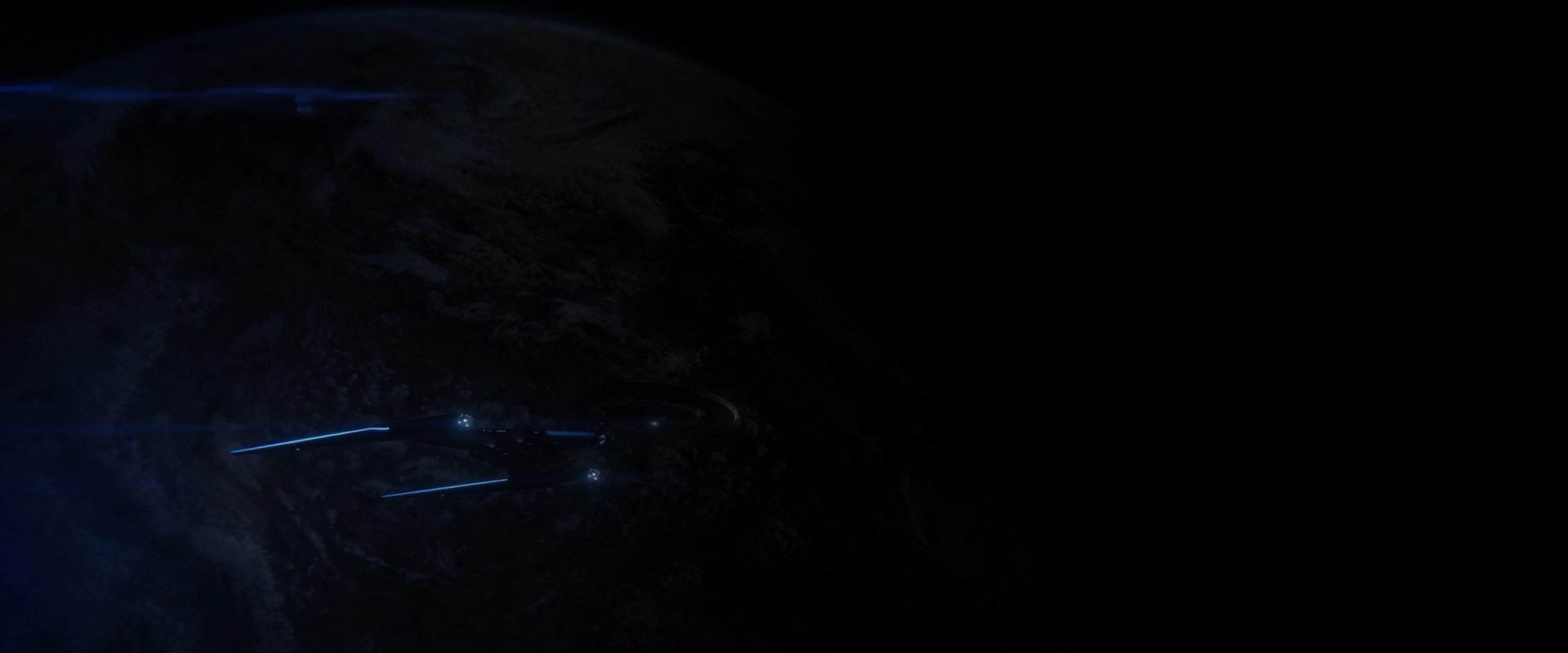 extant_StarTrekDiscovery_2x10-TheRedAngel_03926.jpg