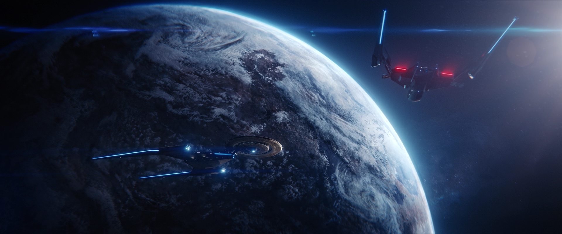 extant_StarTrekDiscovery_2x10-TheRedAngel_03935.jpg