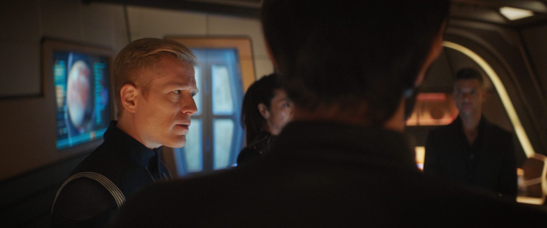 extant_StarTrekDiscovery_2x10-TheRedAngel_03957.jpg