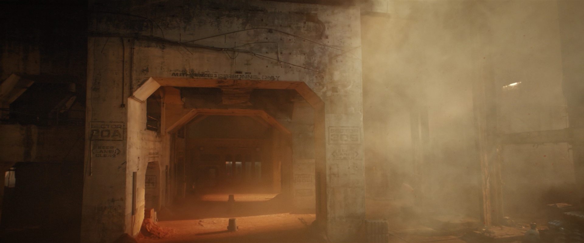 extant_StarTrekDiscovery_2x10-TheRedAngel_03973.jpg