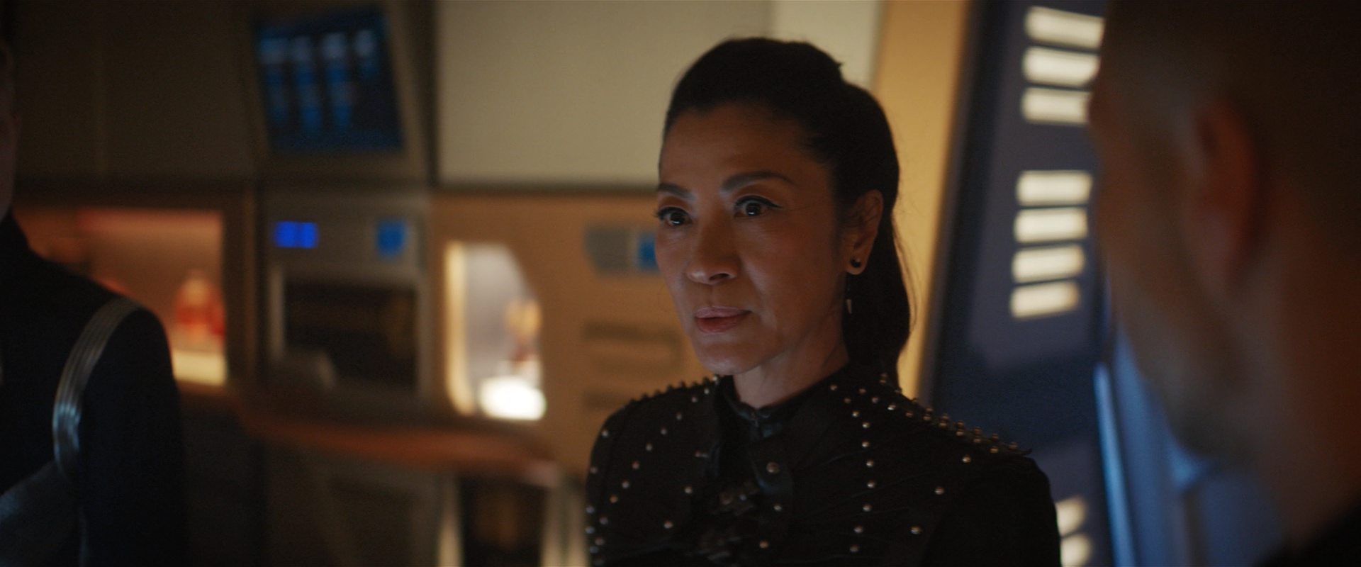 extant_StarTrekDiscovery_2x10-TheRedAngel_03982.jpg