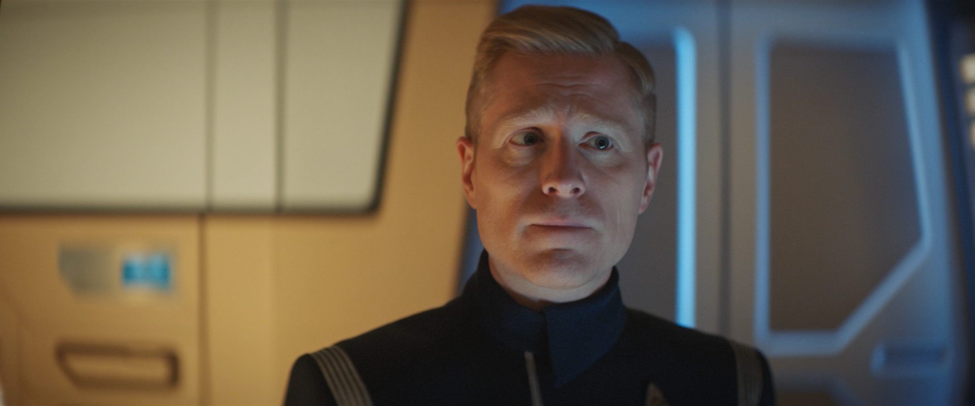 extant_StarTrekDiscovery_2x10-TheRedAngel_04007.jpg
