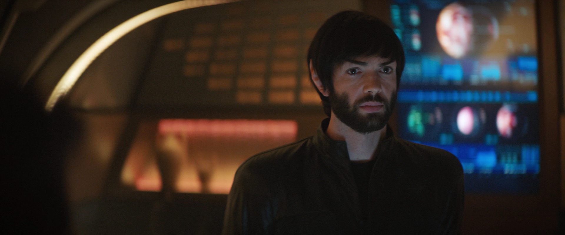 extant_StarTrekDiscovery_2x10-TheRedAngel_04081.jpg