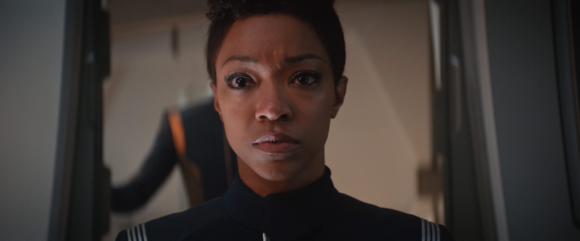 extant_StarTrekDiscovery_2x10-TheRedAngel_04094.jpg