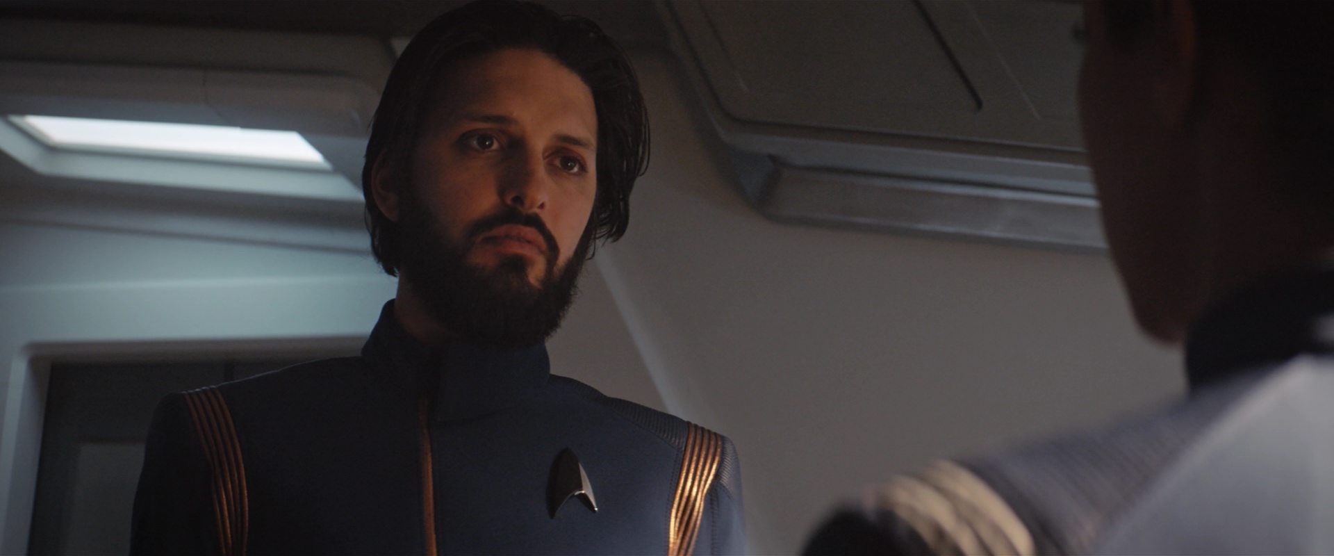 extant_StarTrekDiscovery_2x10-TheRedAngel_04137.jpg