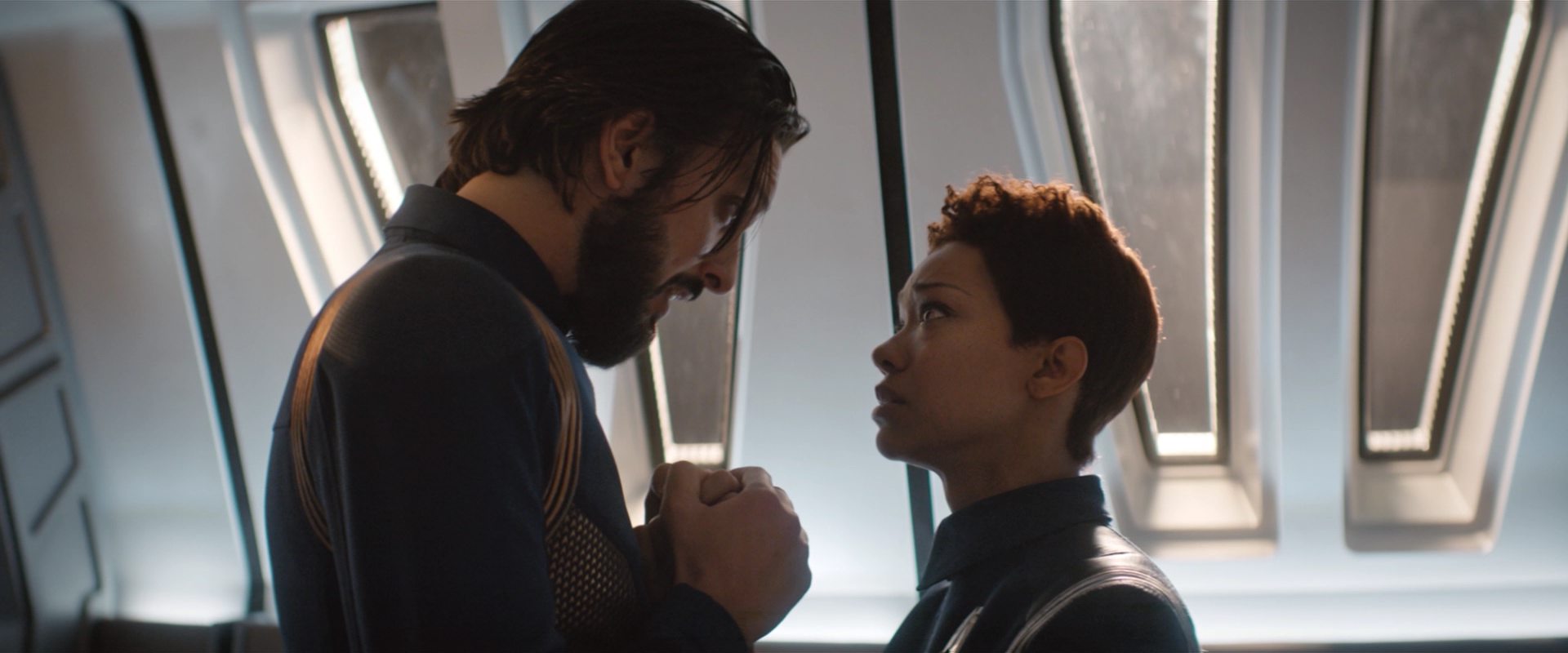 extant_StarTrekDiscovery_2x10-TheRedAngel_04189.jpg