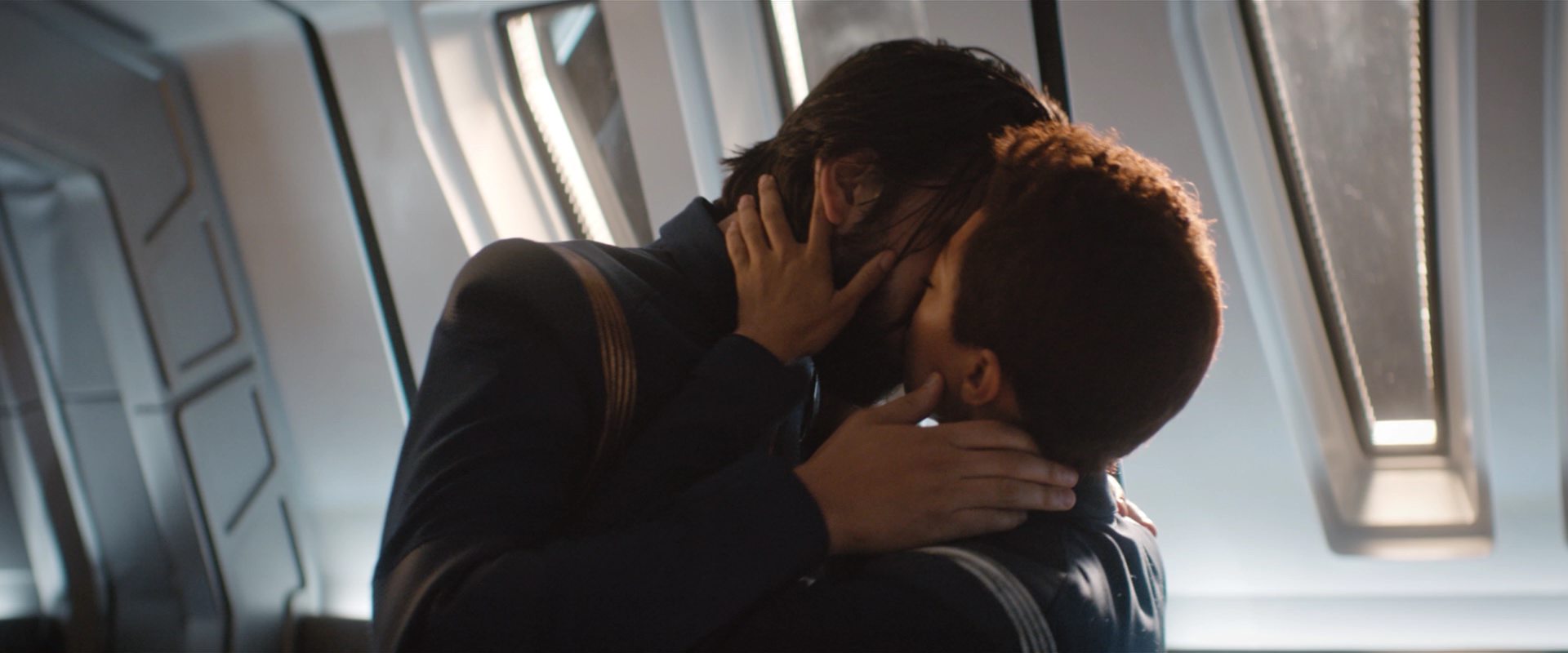 extant_StarTrekDiscovery_2x10-TheRedAngel_04203.jpg